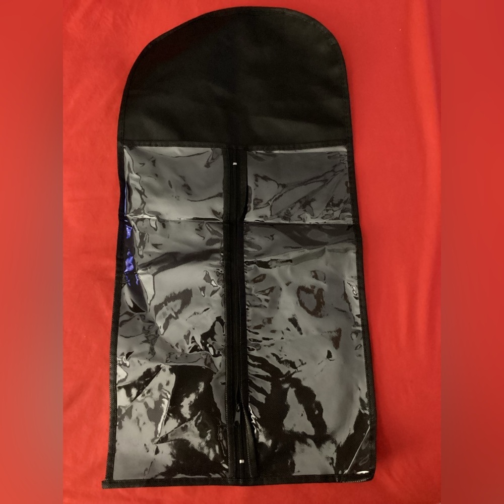 Clear Vinyl Wig Organizer Bag in Black
